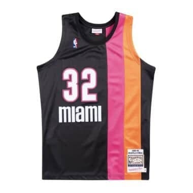 white and pink miami heat jersey